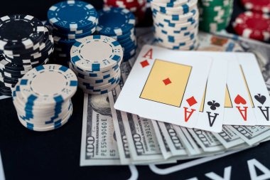 Mobile phone displaying live Bandar Poker table on galaxyslot88 login